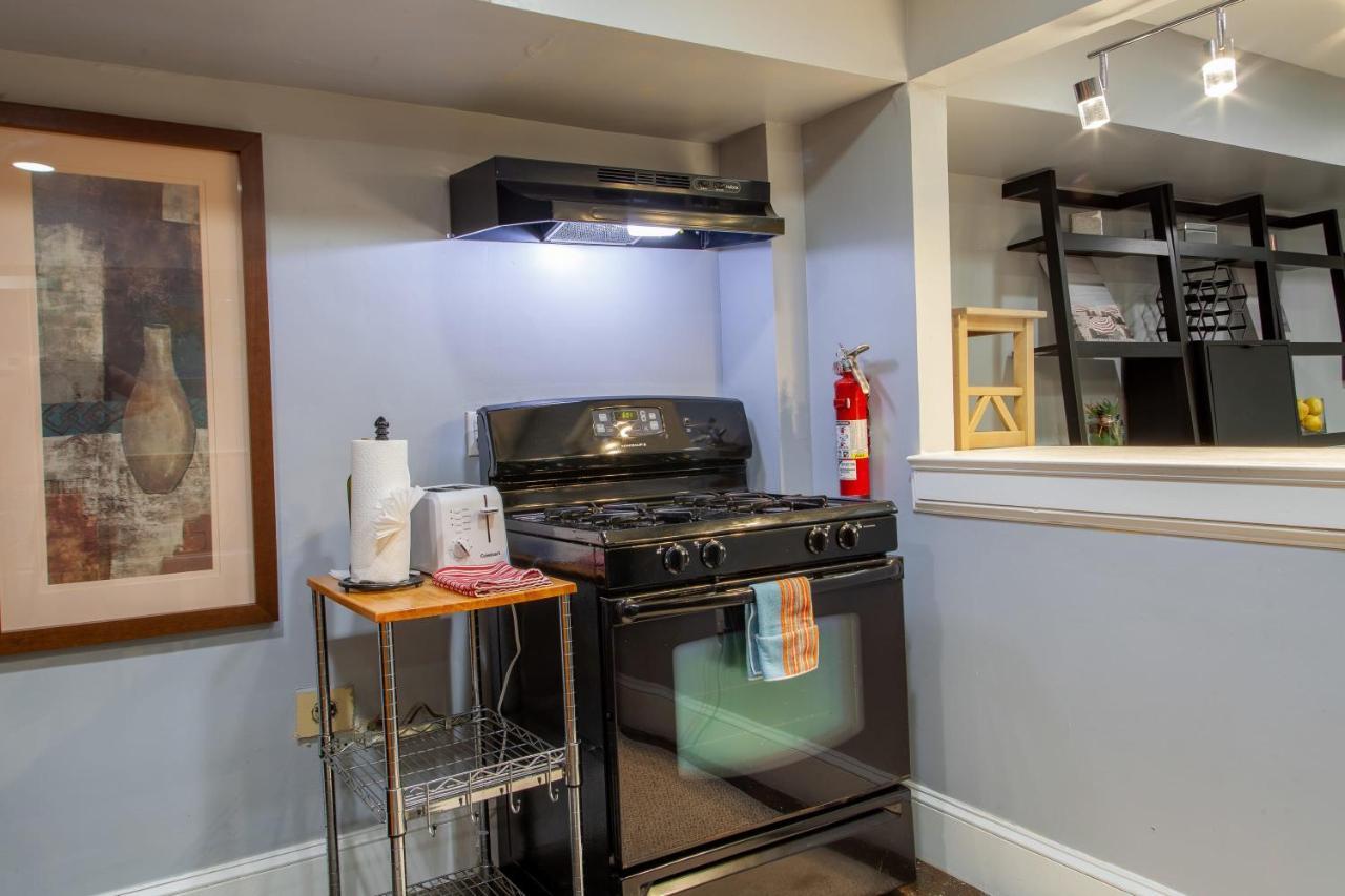 Delightful 1-Br Accommodations Nearby Metro Вашингтон Екстер'єр фото