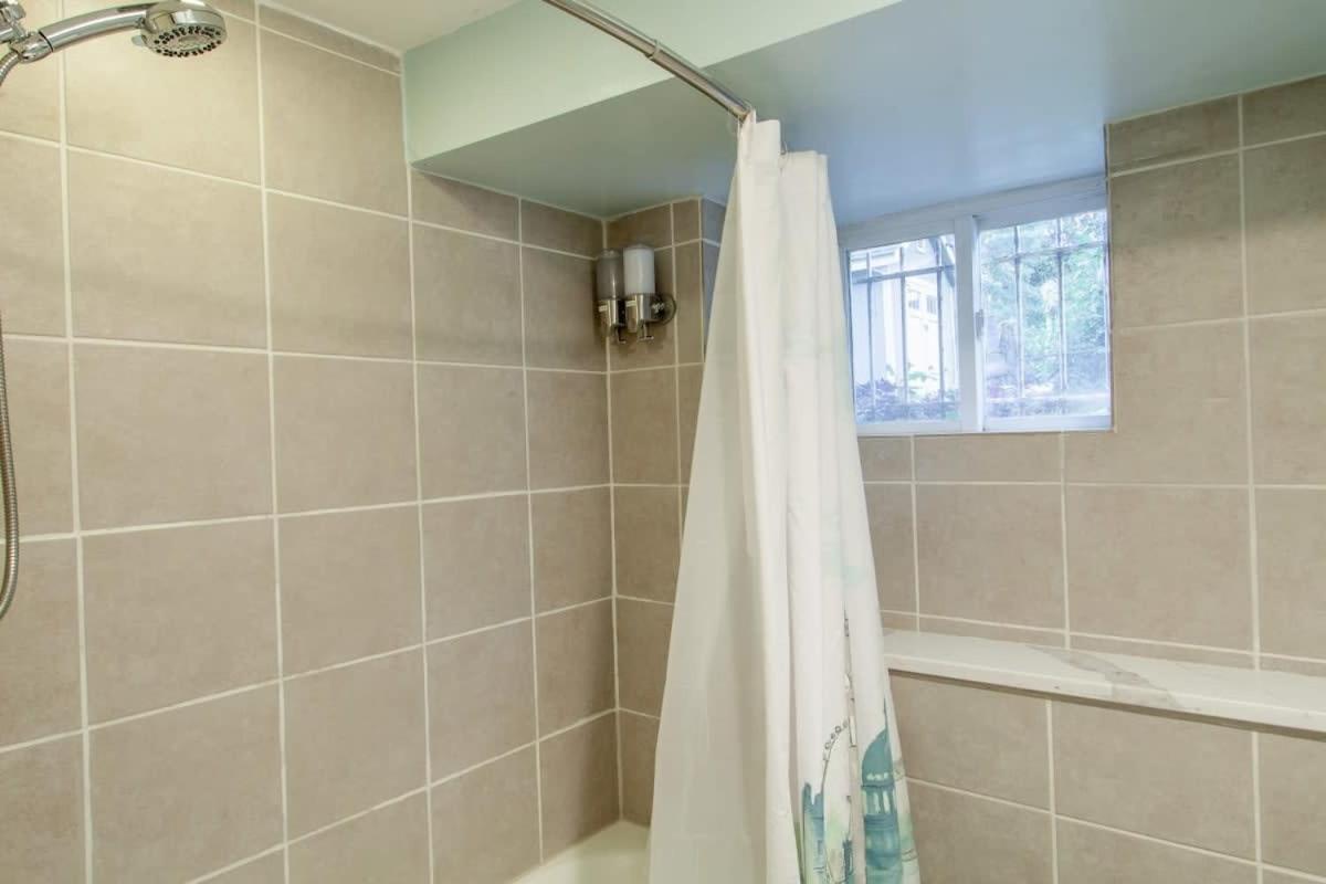 Delightful 1-Br Accommodations Nearby Metro Вашингтон Екстер'єр фото